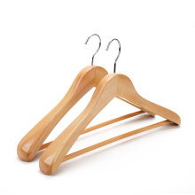 Wooden luxury hotel wooden coat hangers with wide shoulder